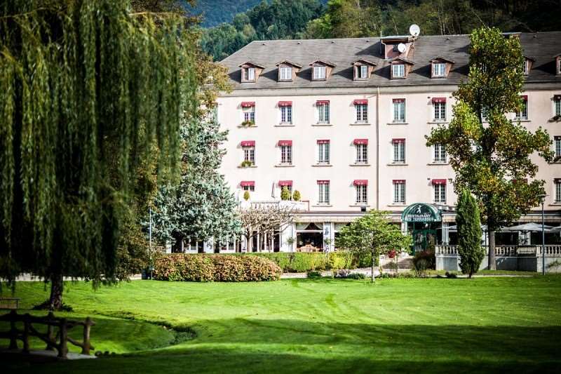 Grand Hôtel&spa Uriage Hotel 4*